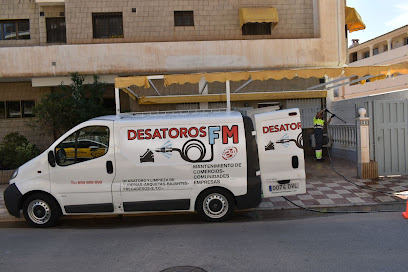 Foto de DESATOROS FM